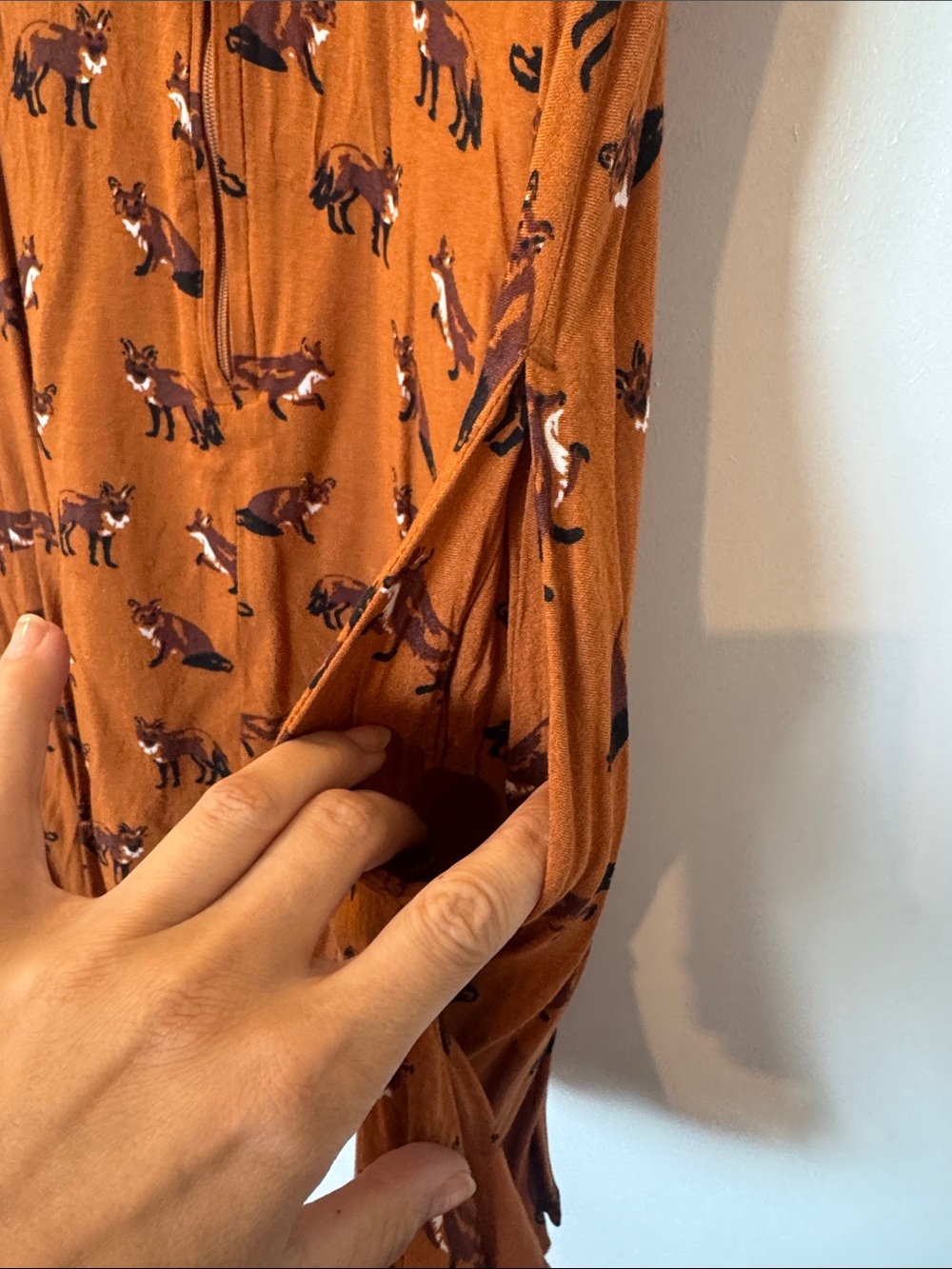 Hell Bunny Rust Fox Print Mini Dress with Cream Collar - Picture 5 of 8